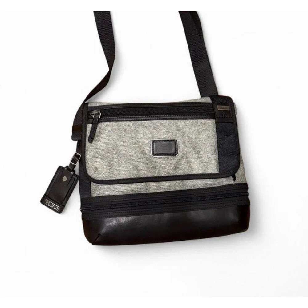 NWT Tumi Beale Crossbody Bag Gray w Black Leather Expandable Adjustable Strap
